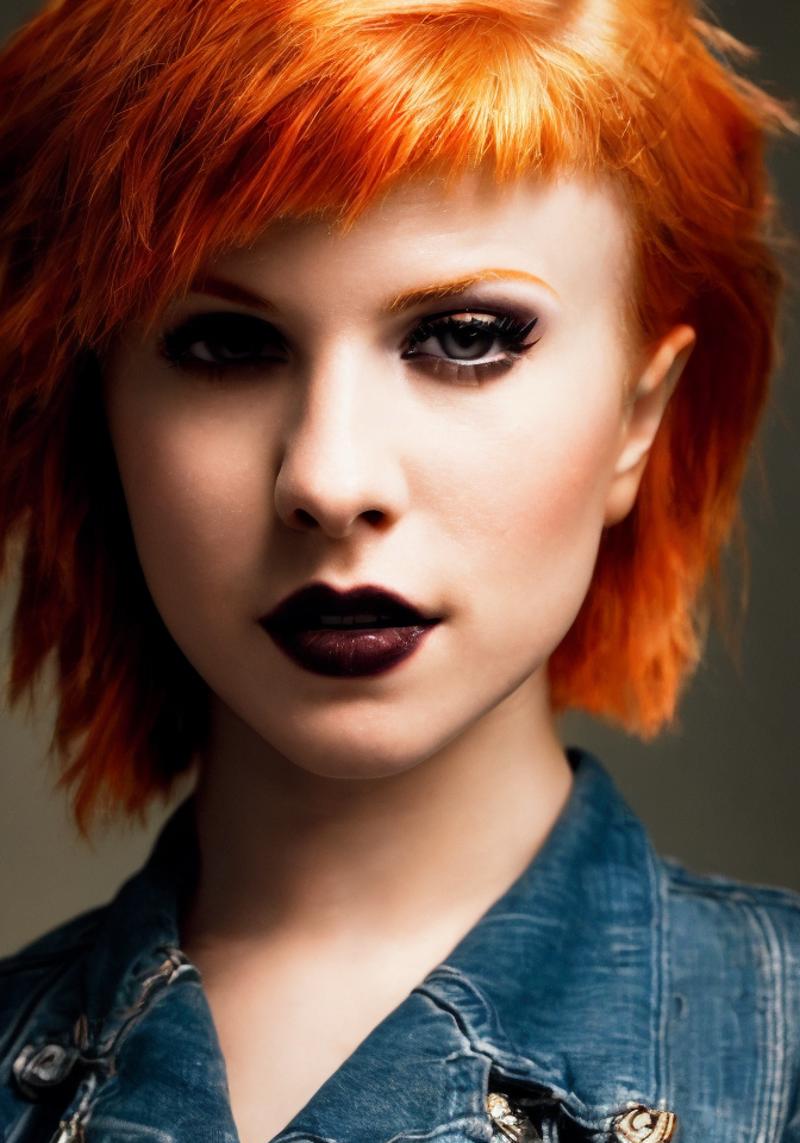 05194-1647584276-hayley williams (sharp focus_1.2), photo, attractive young woman, (beautiful face_1.1), detailed eyes, luscious lips, (winged ey.png